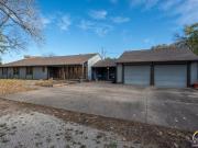 Sw Shenandoah Rd, Topeka, Home For Sale