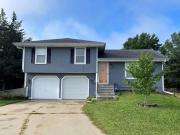 Sw Th Ct, Topeka, Home For Sale