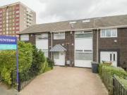 Swinnow Lane, Bramley, Leeds, LS13 4NN 3 bed terraced...