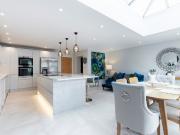 Sydenham Road South, Cheltenham GL52, 4 bed semi...