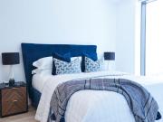 Symphony Park, Manchester M1, 2 bed flat to rent, £1,960...