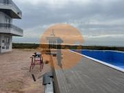 T0+1 com Garagem e Acesso Direto à Praia Manta Rota