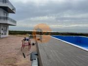 T0+1 com Garagem e Acesso Direto à Praia Manta Rota