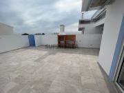 T0+1 com parqueamento e Acesso Direto à Praia Manta Rota