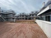 T0+1 com parqueamento e Acesso Direto à Praia Manta Rota