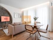 T0+1 com terraço na Baixa do Porto