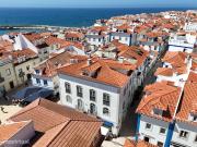 T0 espaoso no centro histrico da Ericeira