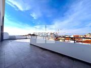 T0 NOVO c/ Terraço no Bairro Novo