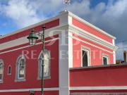 T1 duplex com 1 Suite + TERRAÇO no centro de CASCAIS