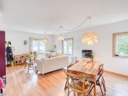 T1+1 no Condomínio fechado com estacionamento no Estoril!