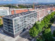 T1+1 Novo com Varanda e Lugar de Garagem | Pólo...