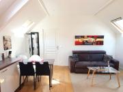 T127 APPARTEMENT DEUX PIECES MEUBLE RENOVE EN 2016 COEUR...