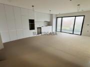 Apartamento T1, novo no centro de Esgueira