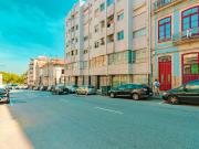 T1 Apartment in Rua Alexandre Herculano, Porto