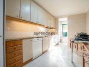 T1 c/ Lugar de Garagem + Arrumo na Afurada