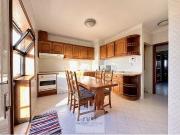 T1 de duas frentes com 82 m2 em Arcozelo a 8 minutos a...