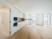 T1 de Luxo com Terraço de 8 Metros Quadrados