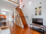 T1 Duplex em Alfama com vista rio vive a essência de Lisboa!