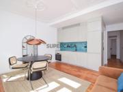 T1 em prédio totalmente reconstruído, com acabamentos de...