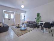 T1 em S. Sebastião da Pedreira, Av. Novas