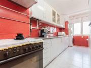 T1 Luminoso e Acolhedor — Viva Perto de Tudo, Viva...