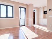 T1 Mercado Matosinhos | Varanda e cozinha equipada