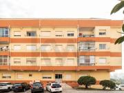 T1 nas Abadias – Excelente localização, perto da praia