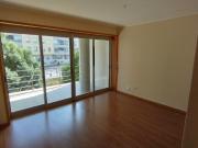 T1 no 2º andar, orientado Poente Próximo ao Gaia Shopping