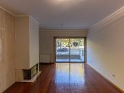 T1 para arrendamento, em pleno Parque da Cidade, todo...