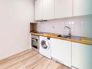 T1 Renovado e Equipado em Campolide