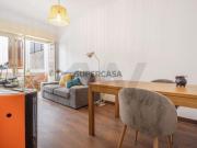 T1 Renovado no Coração do Tradicional Bairro da Penha de...