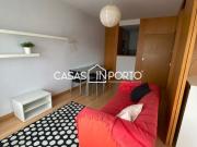 T1 Totalmente Equipado e Mobilado Junto ao Pólo...