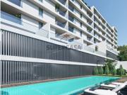 T2+1 NOVO, CONDOMÍNIO FECHADO, BOX e ARRUMOS, C/PISCINA...