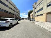 T2 1º Andar com Varanda no Centro