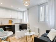 T2 à Paris 10 à louer Locagestion, expert en gestion...