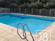 T2 avec PISCINE, TERRASSE ET PARKING
