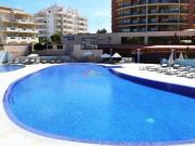 T2 c/ terrao de 21m2, Piscina, Parqueamento,150m da...