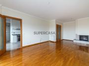 T2 com 172m, box 2 carros+1 lugar, 2 frentes, a 500m Picoto