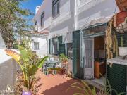 T2 com Espao Exterior em Santo Amaro de Oeiras com rea...