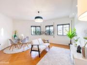 T2 com Garagem e Varandas Valongo