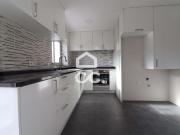 T2 com garagem Totalmente Remodelado em Santa Clara,...