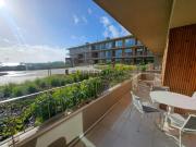 T2 com piscina e garagem em frente ao Mar Quarteira