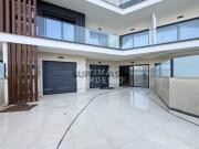 T2 com Terraço de 72m2 com Jacuzzi Sto António da Caparica