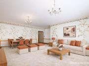 T2 Com Terraço e Garagem Para Arrendamento em Campo de...