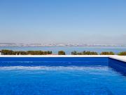 T2 com terraço e piscina a estrear T2 com terraço e piscina a estrear