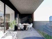 T2, com varanda com 18.2m2 e Garagem para 1 carro