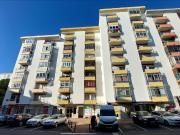 T2 com Varanda em Rio de Mouro