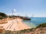 T2 com Vista Mar e Piscina, a 3 Minutos da Praia da Cova...