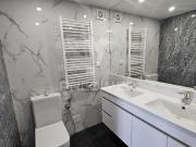 T2 Completamente remodelado, com Parqueamento e...