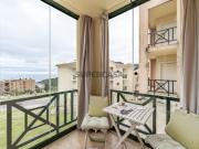 T2. CONDOMÍNIO COM PISCINA. VISTA MAR. GARAGEM